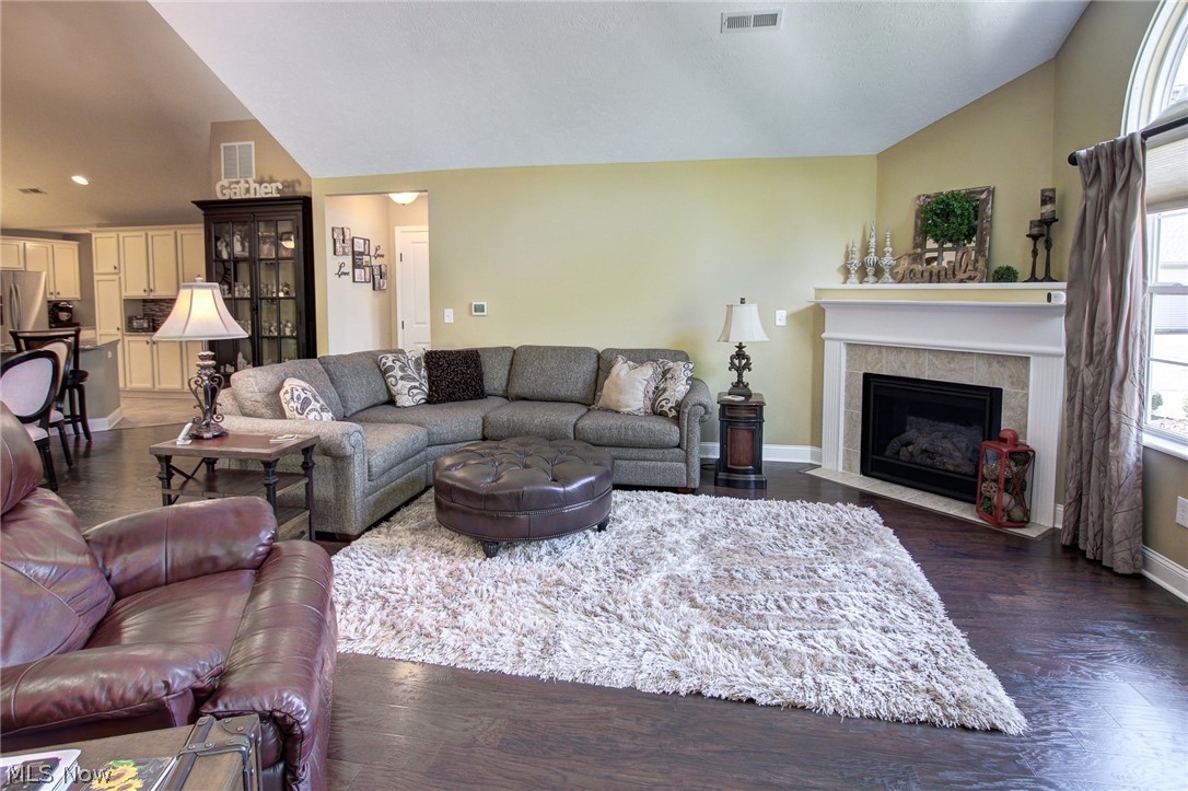 Crossings/West Vly Ph 17 1 Un - Residential