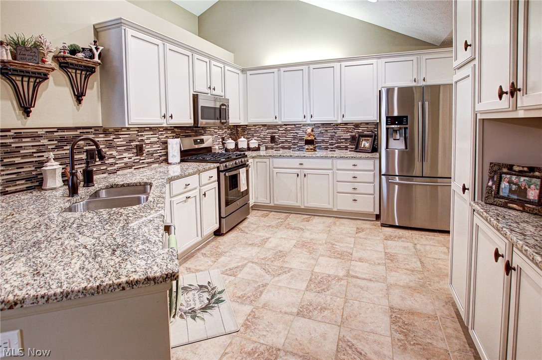 Crossings/West Vly Ph 17 1 Un - Residential