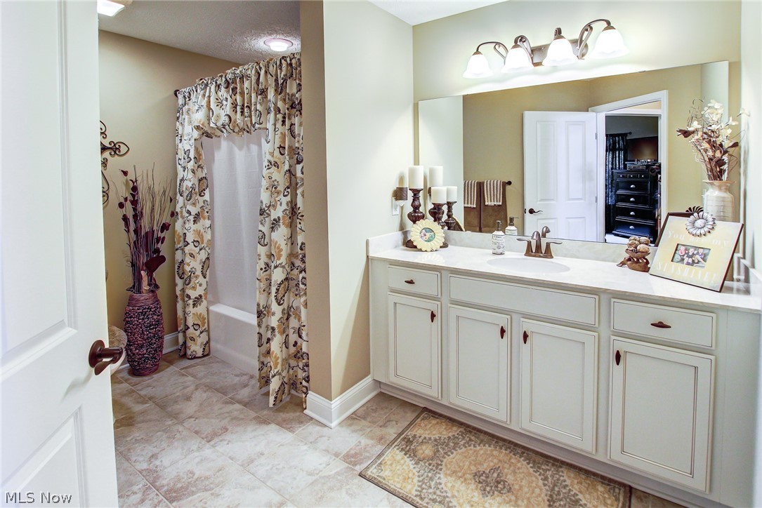 Crossings/West Vly Ph 17 1 Un - Residential