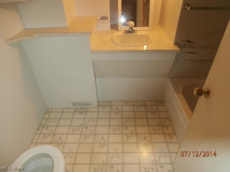 Cambridge Hills - Residential