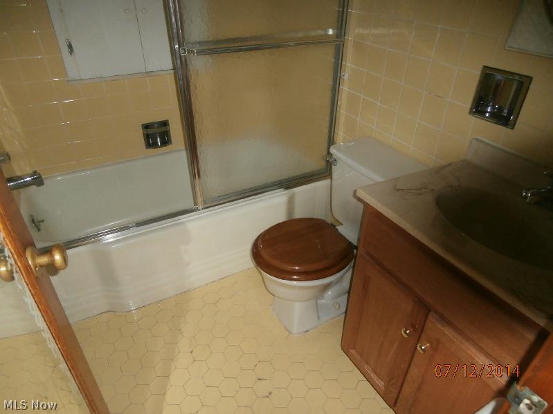 Cambridge Hills - Residential