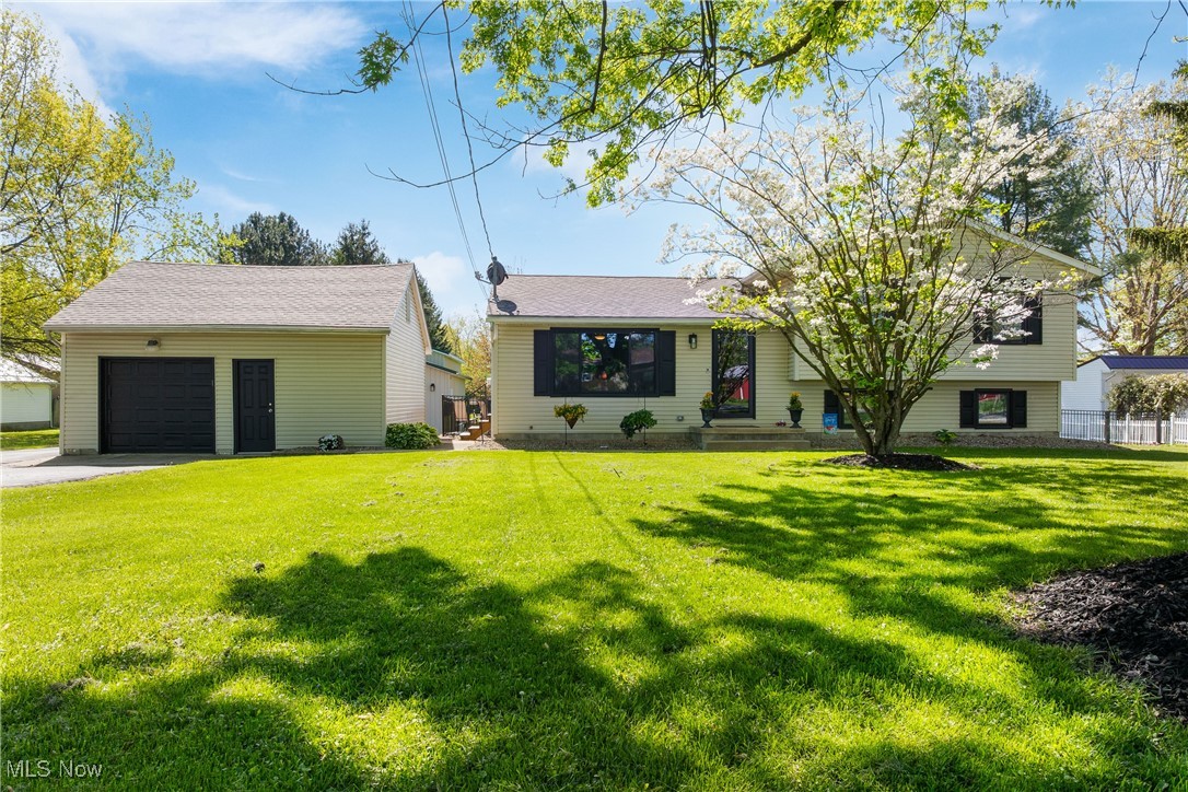 4152 Avon Lake Road, Litchfield, Ohio image 1
