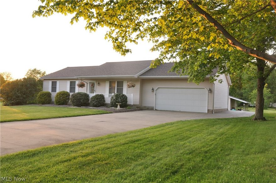 This exceptional, well maintained ranch home boasts a remodeled kitchen w/new stainless appliances & large breakfast bar, remodeled main bath, master suite w/access to sun room/office, master bath, new laminate flooring in living room & kitchen, wonderful family room, rec room, 4th bedroom & full bath on lower level. Double attached garage plus 2.5 car detached garage & basketball court.