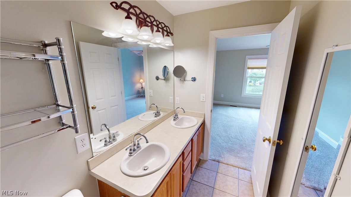 Lakes/Franklin Mills - Residential
