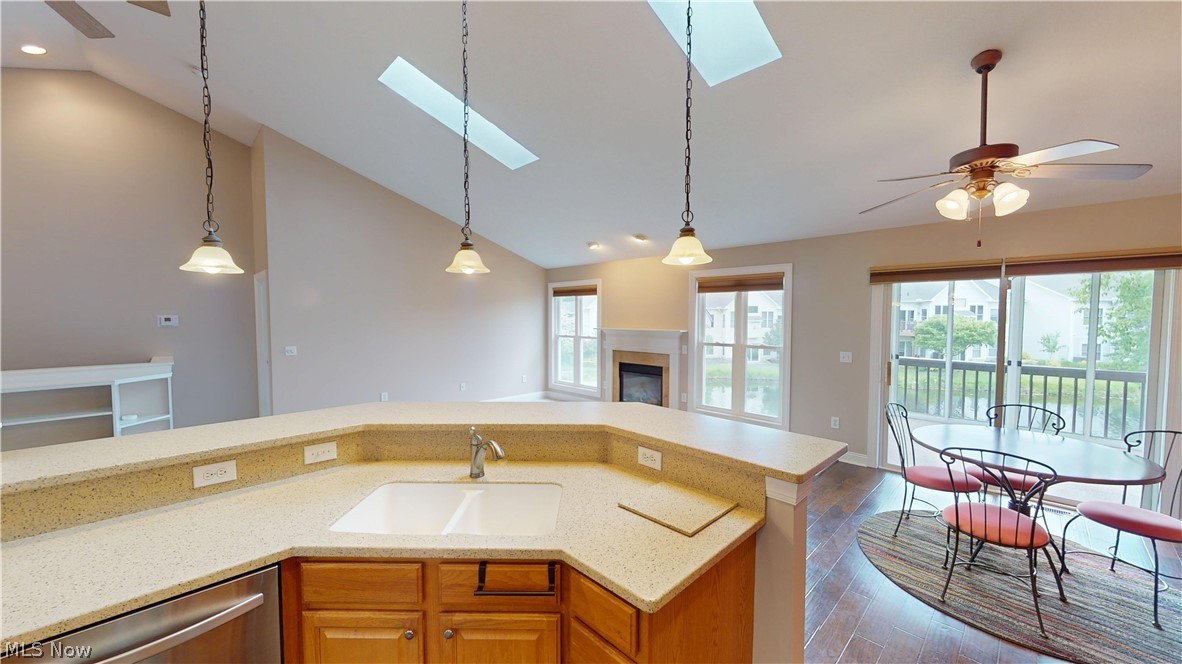 Lakes/Franklin Mills - Residential