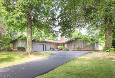 Photo for 845 Brandon Circle