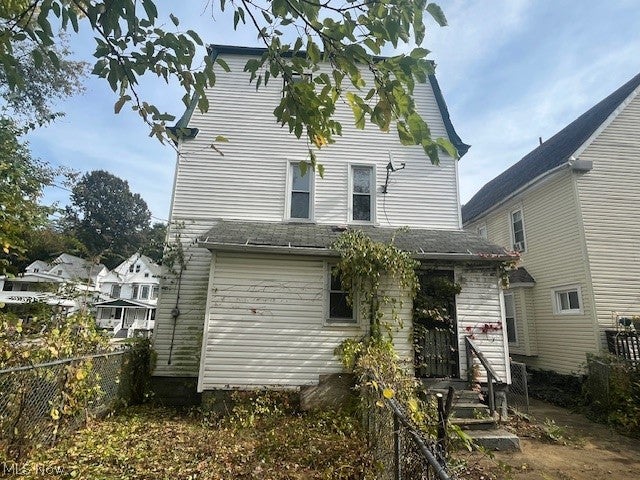 1224 E 87th Street