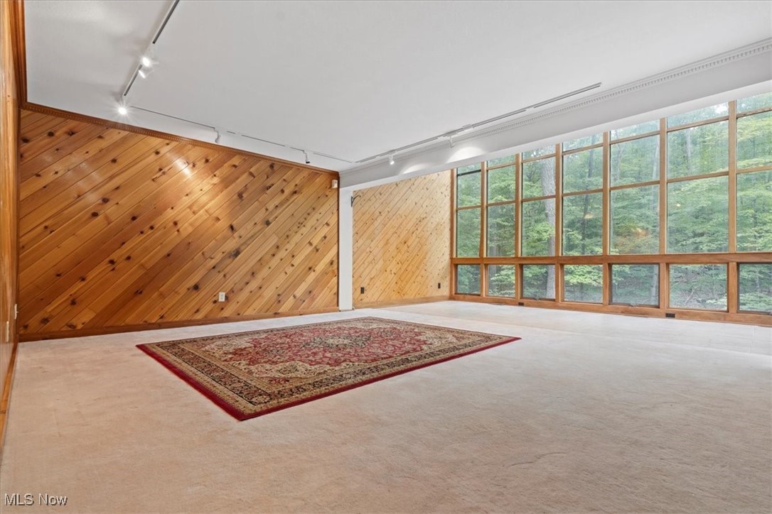 Chestnut Hills - Residential