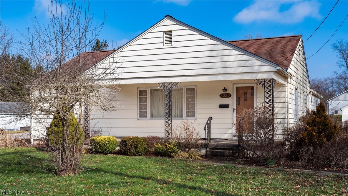 BACK ON THE MARKET BY NO FAULT OF THE SELLER OR THE PROPERTY. This 3 bedroom home is located in Franklin Local School District. This home offers a living room with an ornamental fireplace. The kitchen features cherry stained cabinets with a built in desk,refrigerator, and dishwasher.There is a half bathroom and an additional family room right off of the kitchen. There are built in cabinets in the hallway near the bedrooms for extra storage. There is a full basement with a laundry room and storage.The home offers a nice backyard and a single car garage with a large concrete driveway.