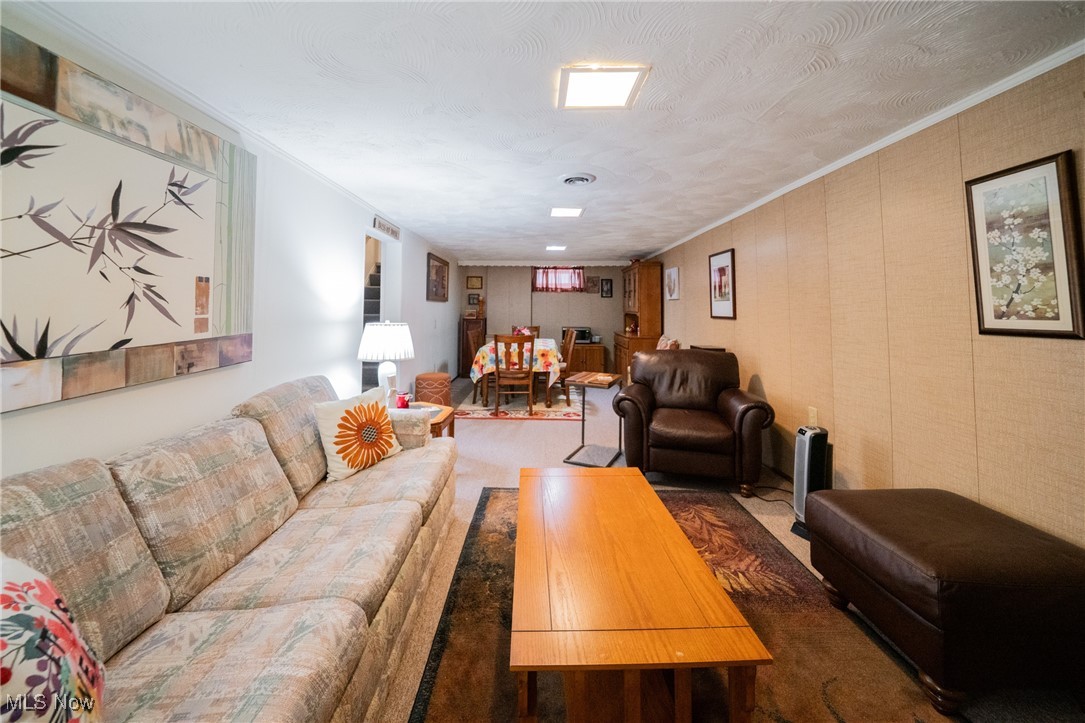 4076 E 155th Street, Cleveland, Ohio image 28
