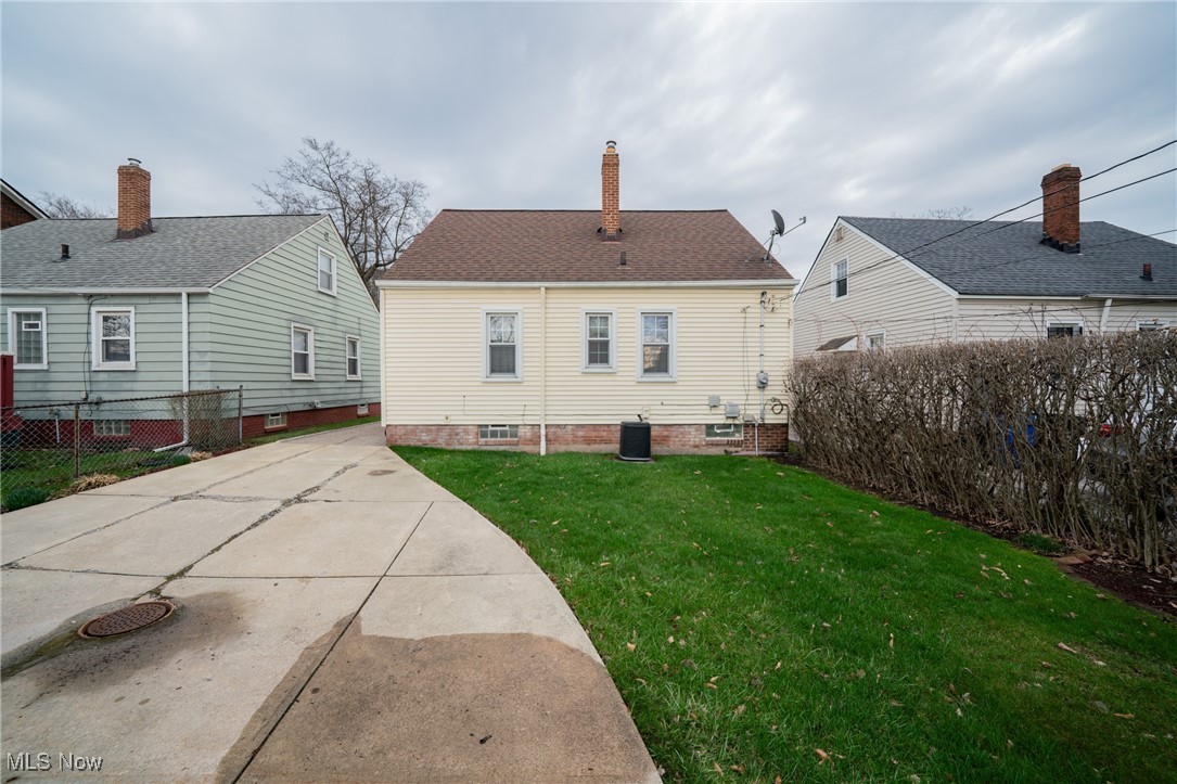 4076 E 155th Street, Cleveland, Ohio image 36