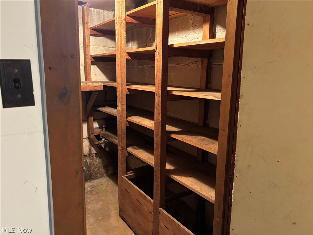 Vienna Heights - Residential