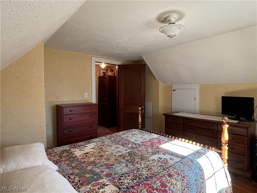 Vienna Heights - Residential