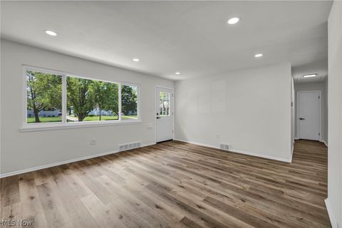 Tiny photo for 15424 Holland Road, Brook Park, OH 44142 (MLS # 5209328)