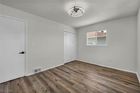 Tiny photo for 15424 Holland Road, Brook Park, OH 44142 (MLS # 5209328)