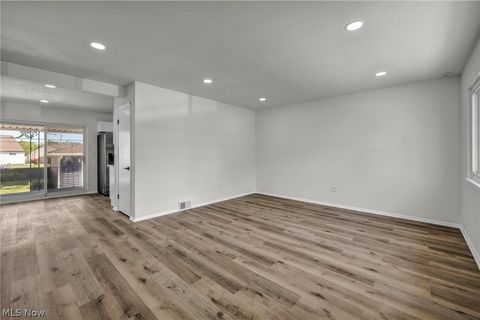 Tiny photo for 15424 Holland Road, Brook Park, OH 44142 (MLS # 5209328)