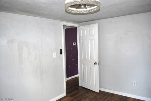 Tiny photo for 320 Broadway Street, Amherst, OH 44001 (MLS # 5217686)