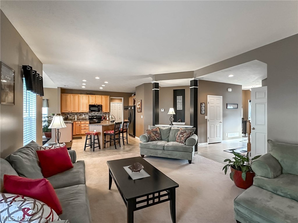Willoughby Crossing Condo - Residential