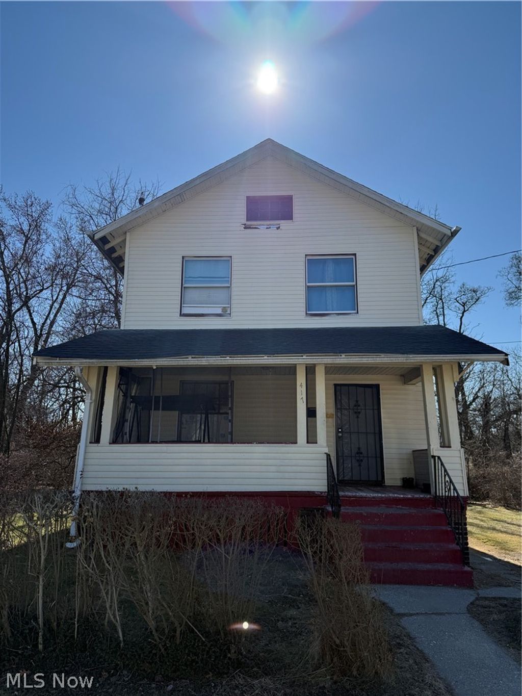 Photo of 417 Kenmore Avenue, Youngstown, OH 44511 (MLS # 5190218)