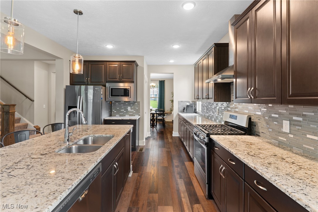 Mar-Well Estates - Residential