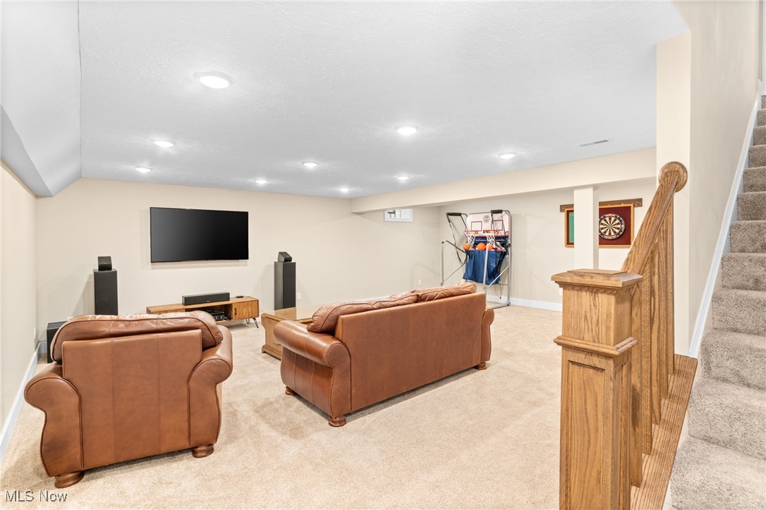 Mar-Well Estates - Residential