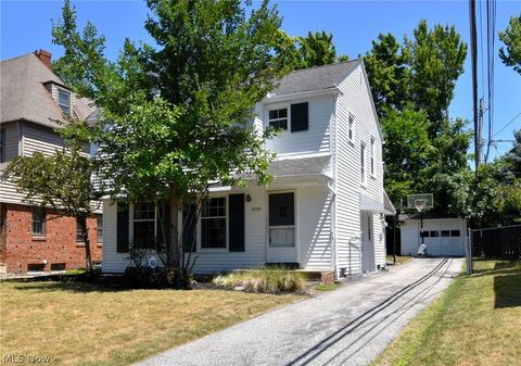 3725 Lynnfield Road Shaker Heights, OH 44122