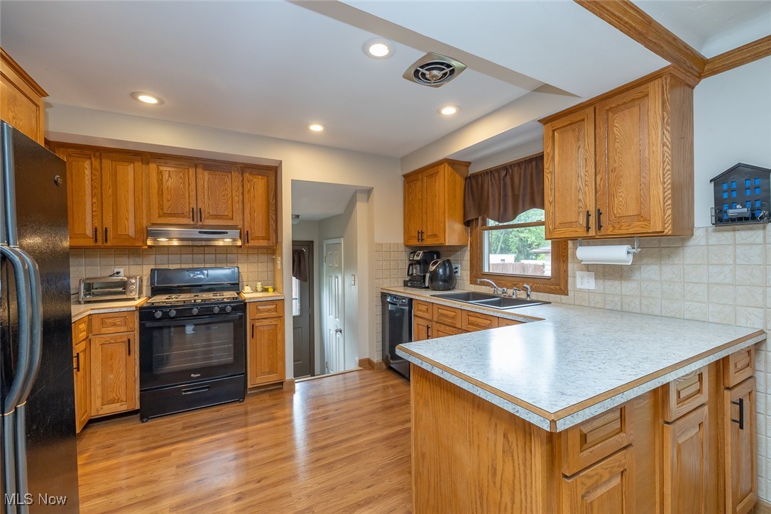 6351 W 130th Street
