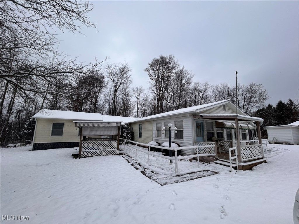 Photo of 31995 Clendening Lake Road, Freeport, OH 43973 (MLS # 5175417)