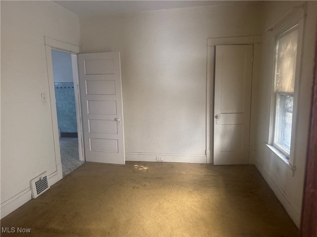 Cleveland, Ohio 44120, United States, 4 Bedrooms Bedrooms, ,4 BathroomsBathrooms,Residential,Pending,14767