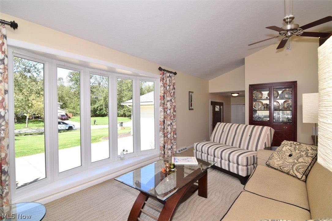 37216 Deer Run