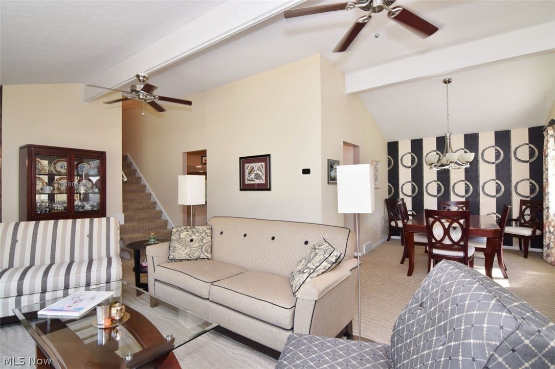 37216 Deer Run