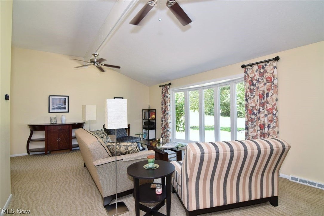 37216 Deer Run