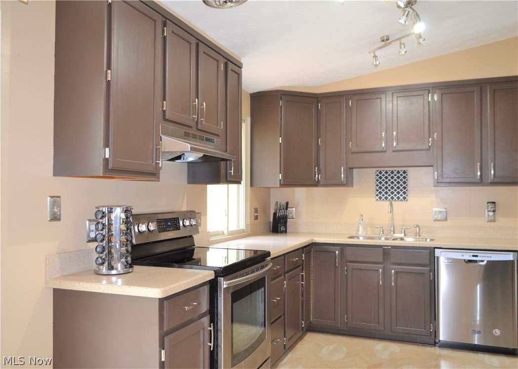 Cresswood Estates - Residential