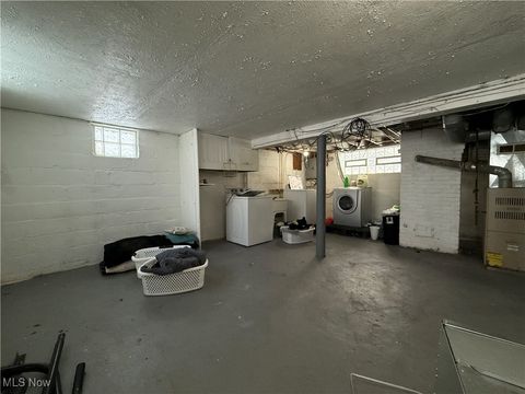 Tiny photo for 3315 W 125th Street, Cleveland, OH 44111 (MLS # 5184313)