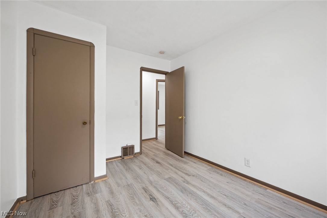 F R Cowin Land Cos Maplewood - Residential