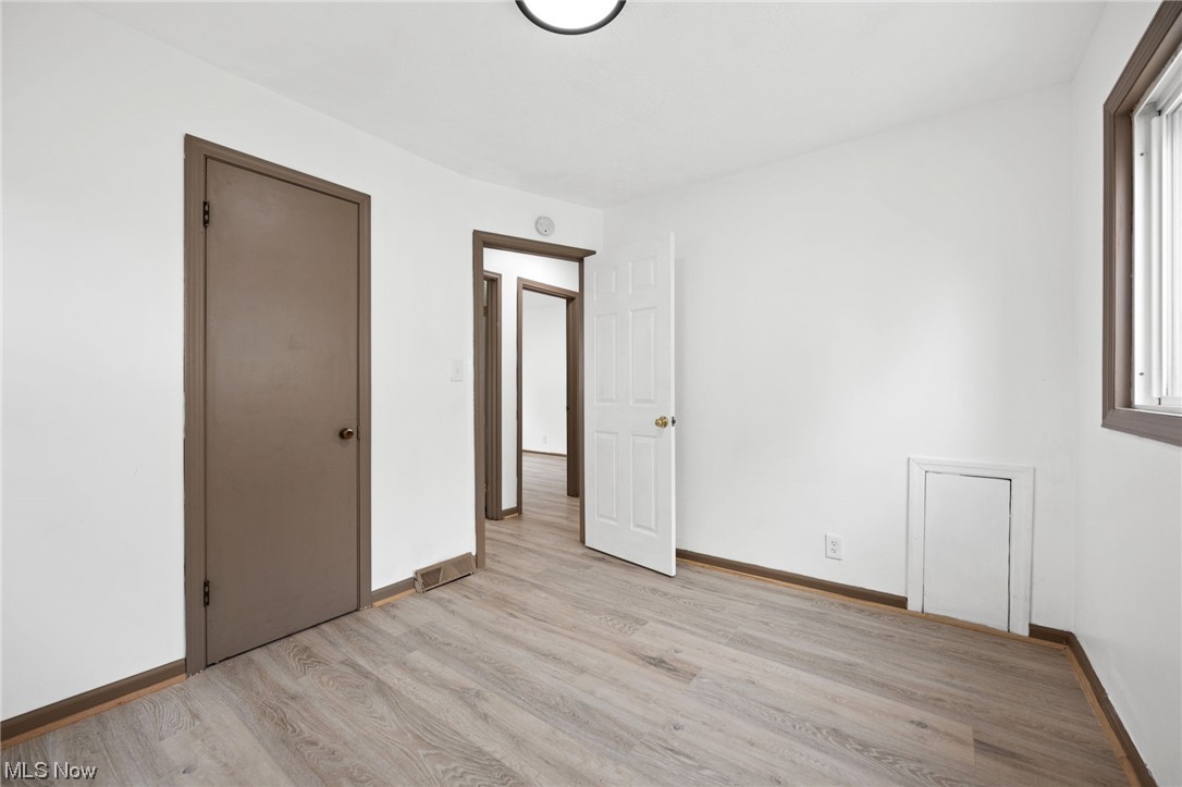 F R Cowin Land Cos Maplewood - Residential