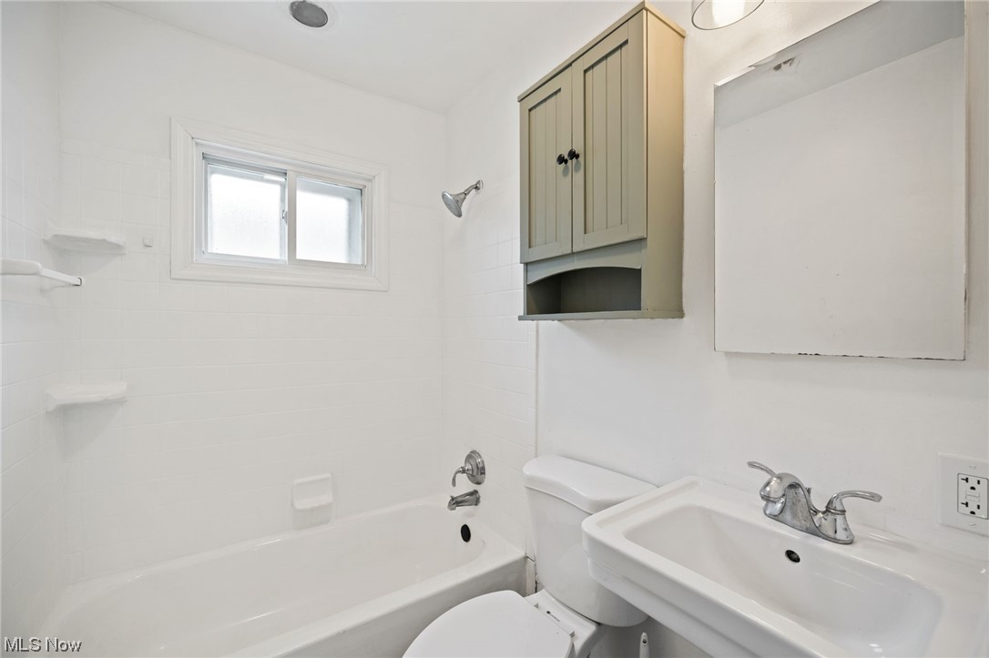 F R Cowin Land Cos Maplewood - Residential