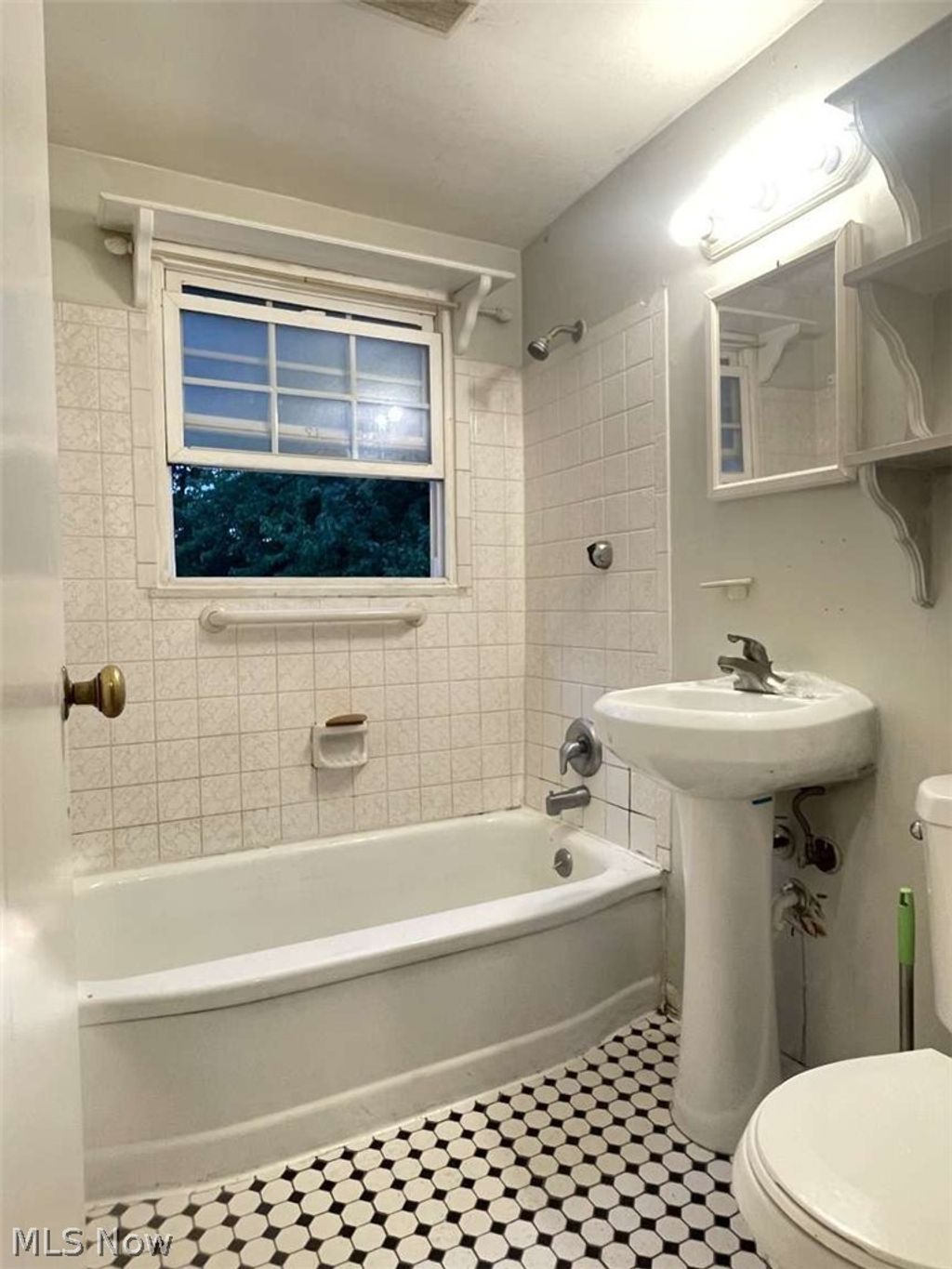 Photo of 442 Clearview Drive #U9, Euclid, OH 44123 (MLS # 5194840)