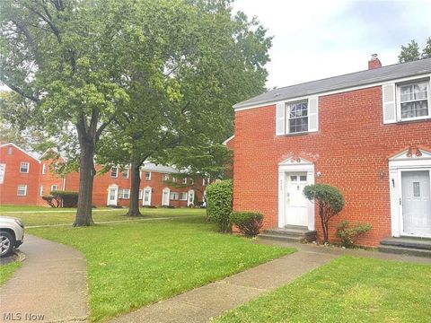 Condo For Sale - 442 Clearview Drive #U9<br/> Euclid, OH 44123