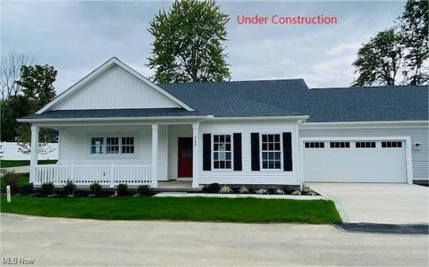 Apartment For Sale - 4310 Literary Lane<br/> Willoughby, OH 44094