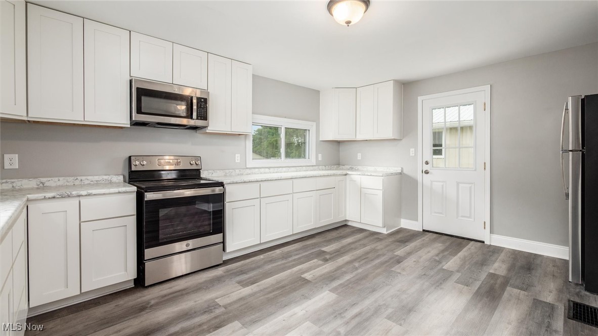 198 Walnut Street, Roseville, Ohio image 3