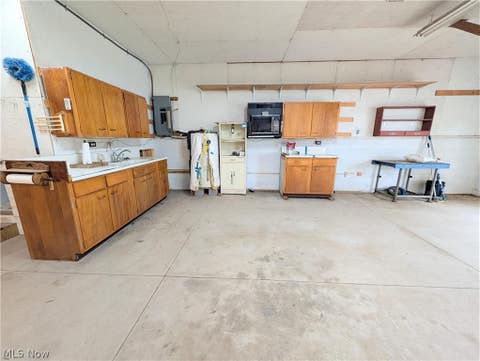 Tiny photo for 3086 Apollo Road SE, Carrollton, OH 44615 (MLS # 5236809)