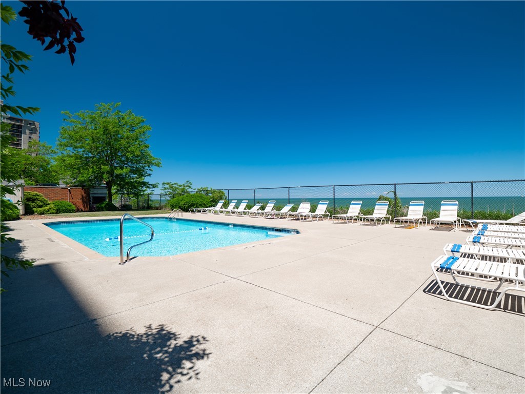 Lake House Condos - Residential