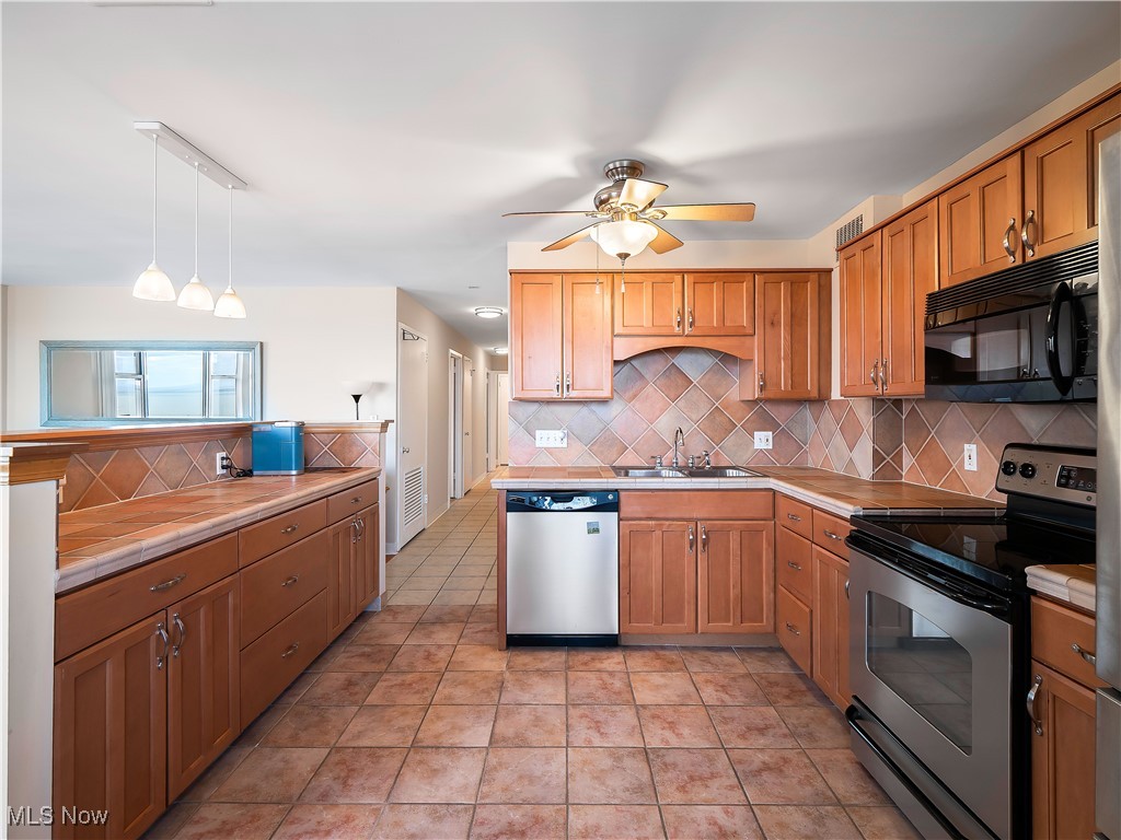 Lake House Condos - Residential