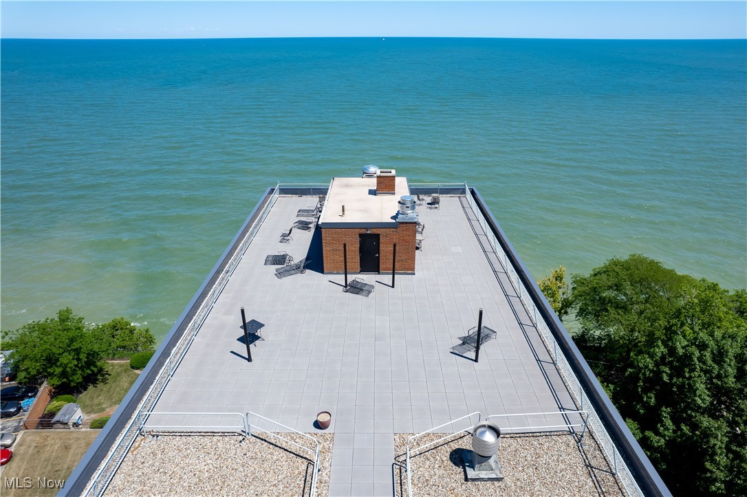 Lake House Condos - Residential