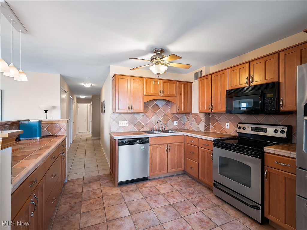 Lake House Condos - Residential