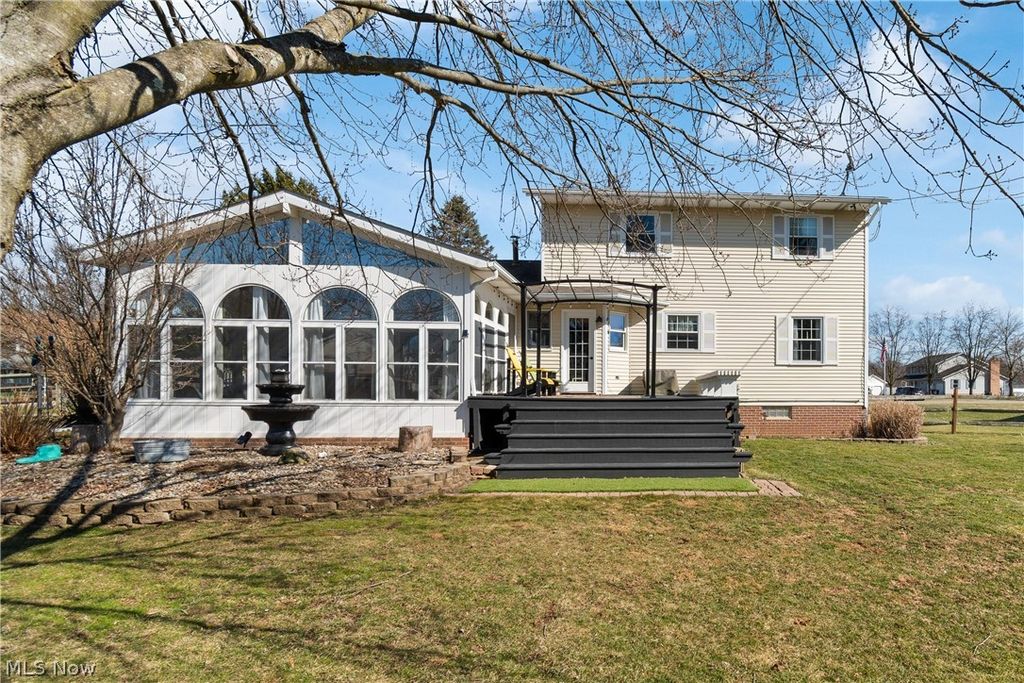 Photo of 5849 Linder Circle NE, Canton, OH 44721 (MLS # 5188415)