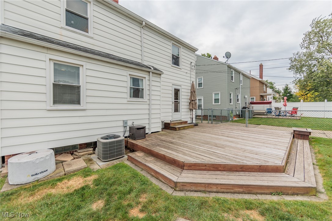 Ridgewood 08 - Residential