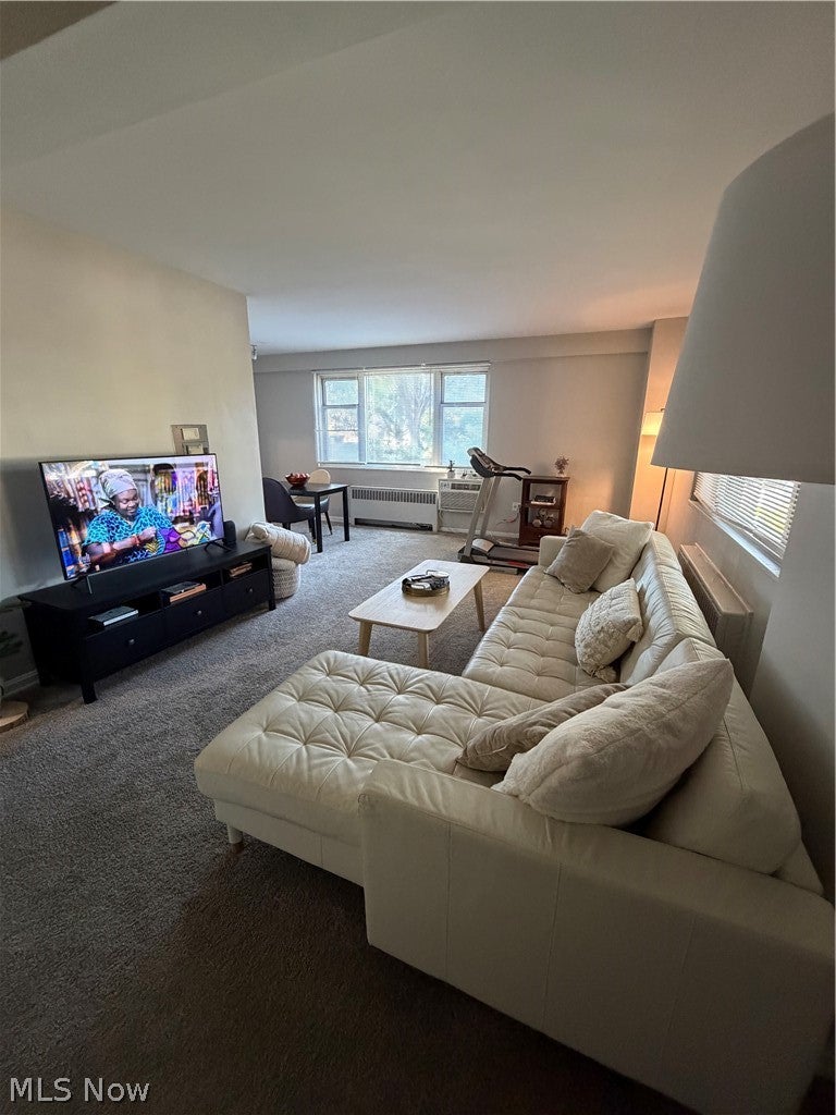 11820 Edgewater Drive 422