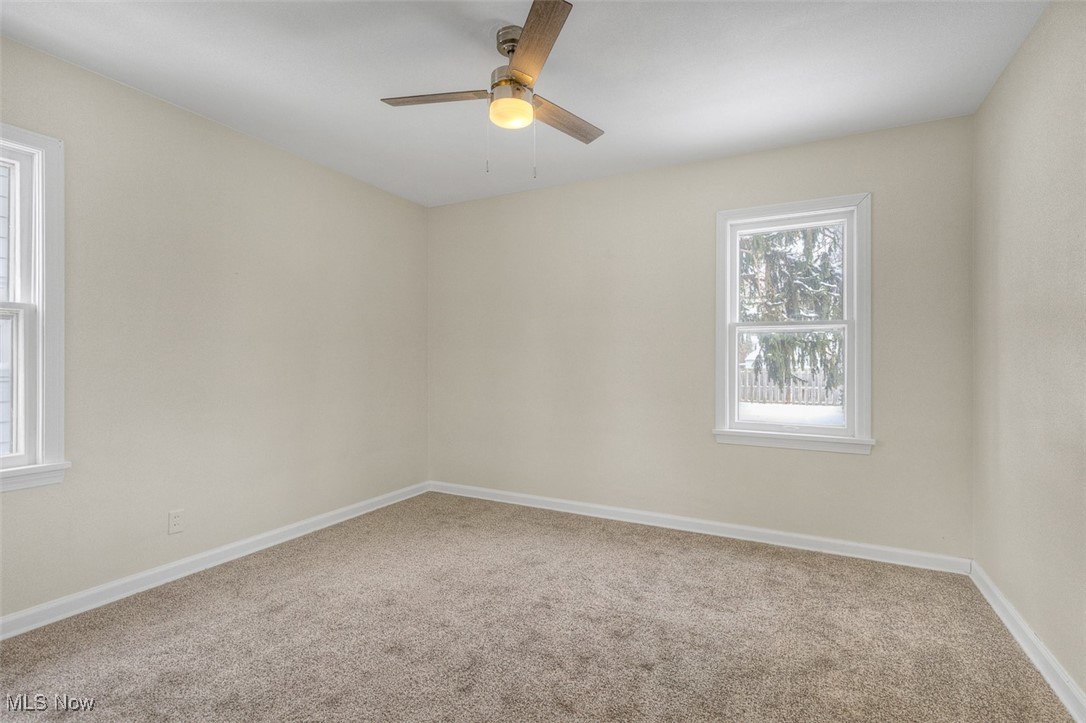 Bungalow - Residential